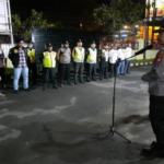 MENGHADIRI DALAM ACARA PISAH SAMBUT KAPOLSEK KARAWACI