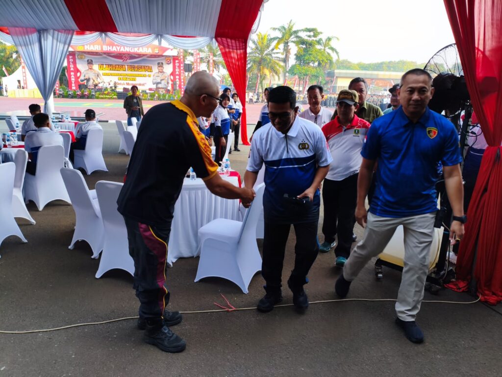 Senkom Mitra Polri Hadiri Undangan Hari Bhayangkara Polri Ke-79 Di Halaman Kantor Kapolda