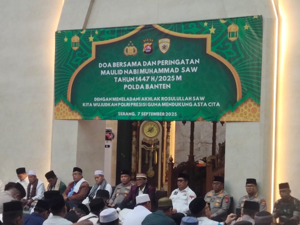 Senkom Mitra Polri Kota Cilegon Hadiri Doa Bersama dan Peringatan Maulid Nabi di Polda Banten