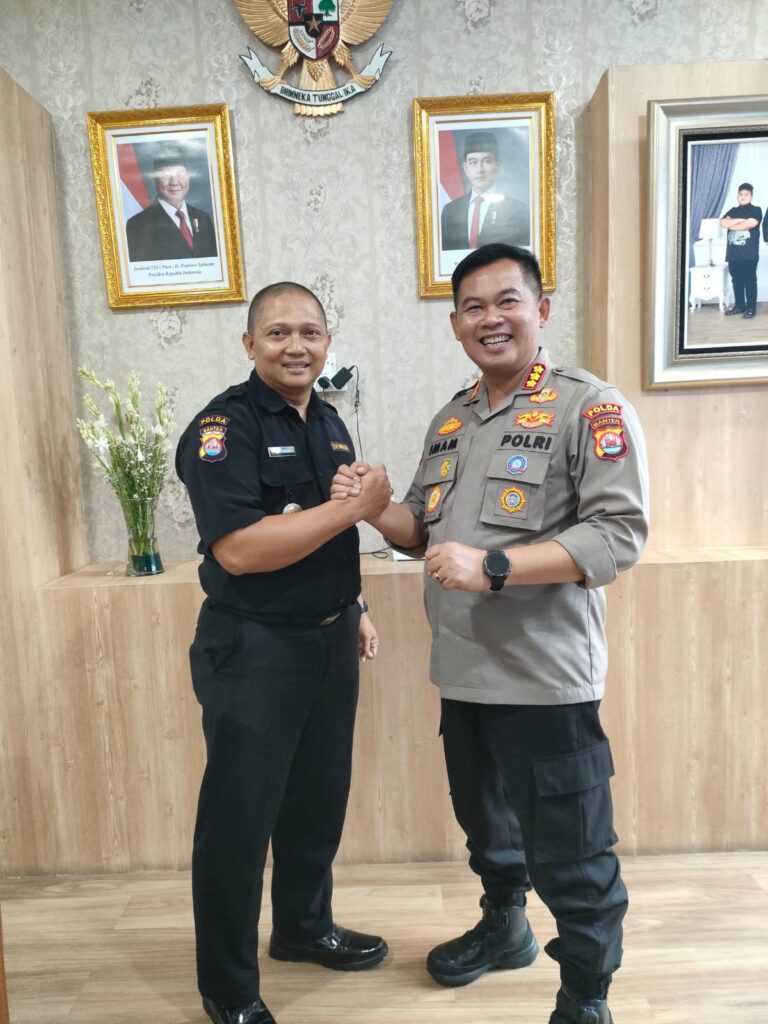 Perkuat Koordinasi, Bendahara Senkom Banten Hadiri Kegiatan PAM Swakarsa Di Mapolda Banten