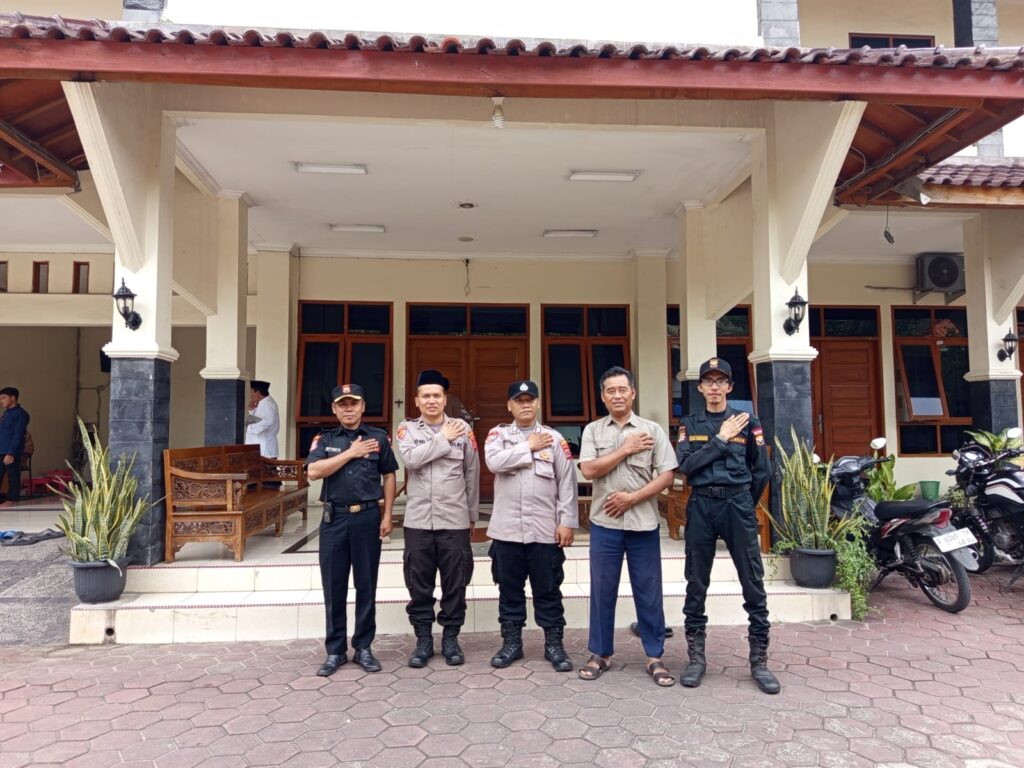 Bhabinkamtibmas Kecamatan Kramatwatu Sambang Senkom Mitra Polri di Desa Pejaten, Perkuat Silaturahmi dan Harkamtibmas