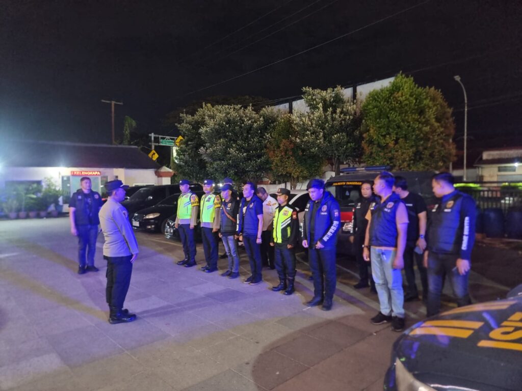 Senkom Mitra Polri Cikupa Ikut Patroli Malam Takbir Bersama Polsek Cikupa