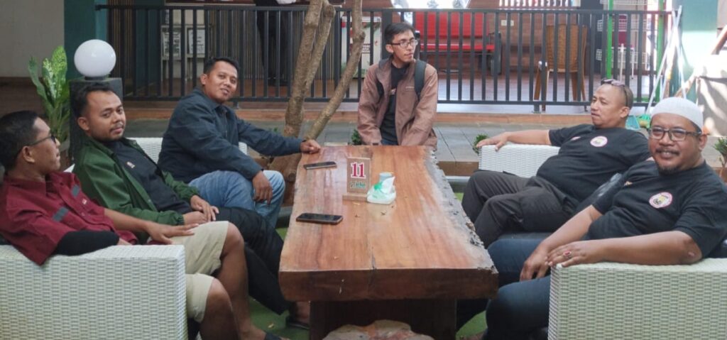 Evaluasi Posko Ciwandan, Silaturahmi Dan Halal Bihalal Senkom Mitra Polri Kota Cilegon