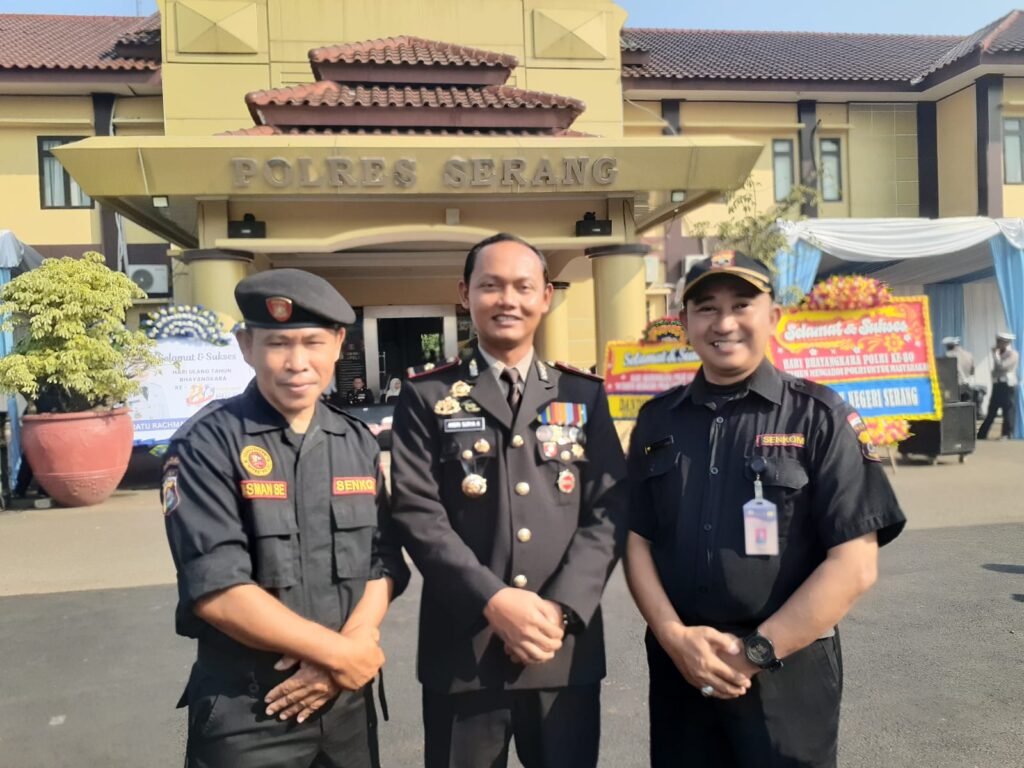 Wakapolres Serang Pimpin Upacara Peringatan HUT Bhayangkara Ke 80 TH, Senkom Hadir Terdepan