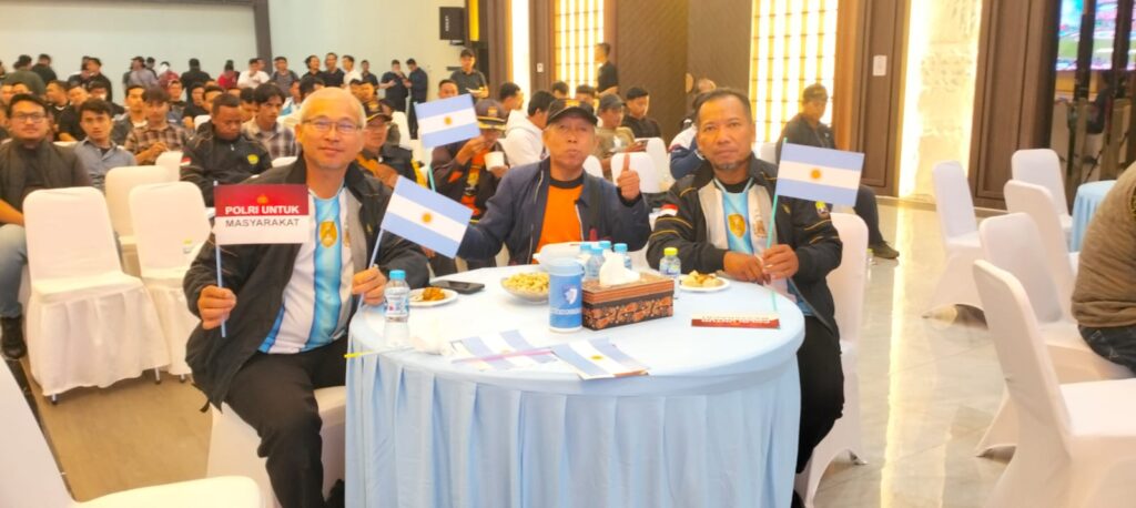 Pererat Kebersamaan, Senkom Banten Hadiri Nonton Bareng Kapolda Final Piala Dunia 2026